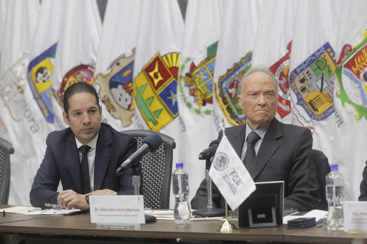 Conago se reúne con la FGR y encargados de la seguridad nacional; acuerdan agenda de trabajo