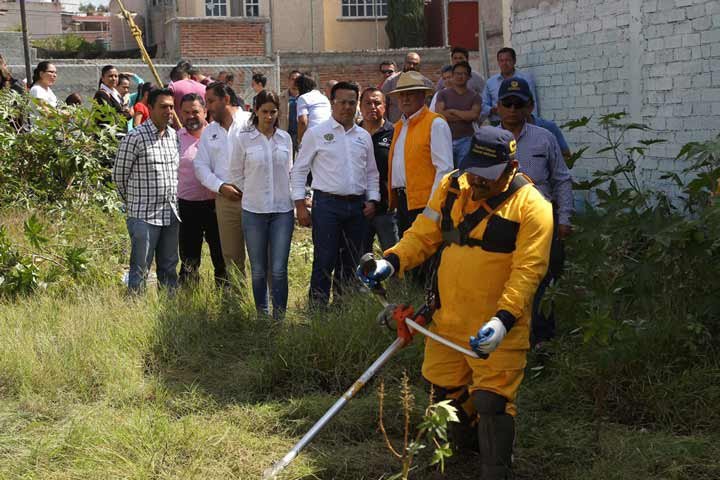Municipio de Querétaro limpiará gratis predios baldíos menores de 200 metros cuadrados